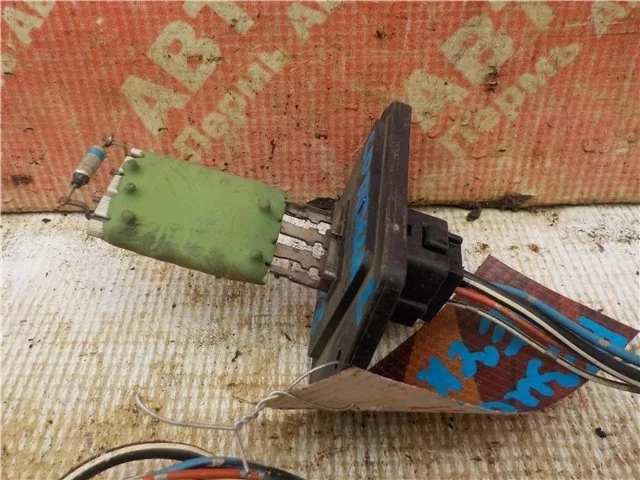 Реостат отопителя Toyota Corolla 2003 8713802040 CDE 120 3ZZFE