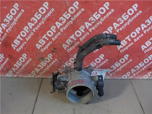 Дроссельная заслонка Hyundai Tucson 2005 3510023701 B383 G4GC4164497, правая