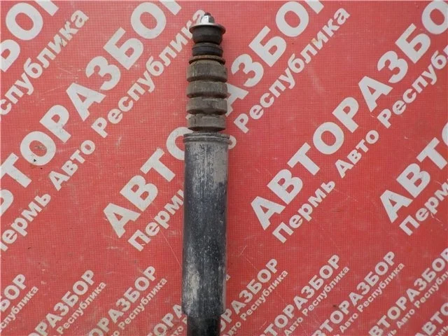 Амортизатор Renault Logan 2 2014 562103841R L8 K7M, задний левый