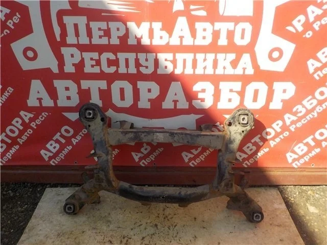 Подрамник BMW 3 2005-2012 33316783714 E90, задний
