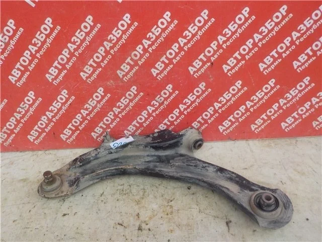 Рычаг Renault Megane 2 2003-2009 545017775R K4M, передний левый