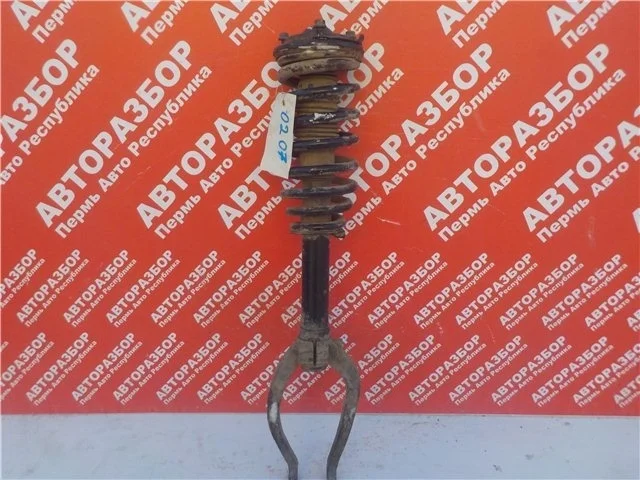 Стойка Hyundai Sonata 4 2001-2012 546113D601 EF G4JP, передняя правая