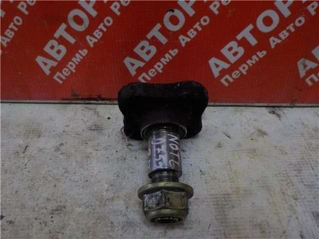 Ось Nissan Note 2006-2013 43042AX600 E11, задний правый