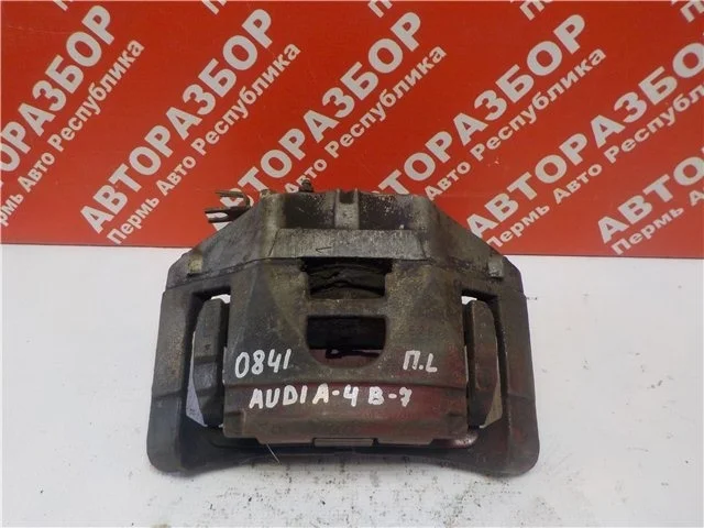 Суппорт Audi A4 2005-2007 4F0615123 B7 BGB, передний левый