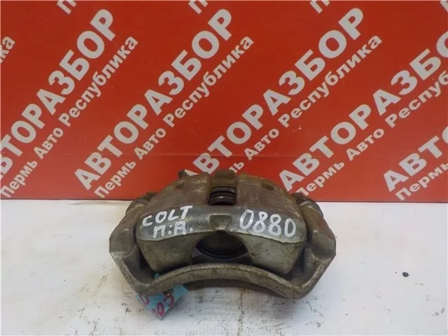 Суппорт Mitsubishi Colt 2003-2012 4605A066 Z36A 4A91, передний правый