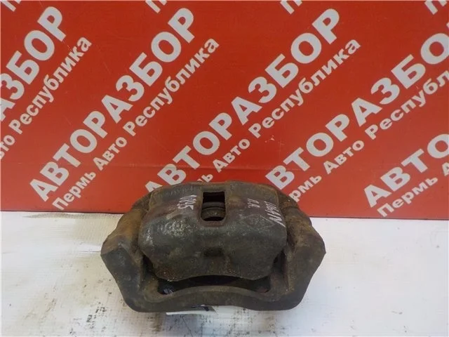 Суппорт Renault Logan 2005-2014 7701207959 K7M, передний правый