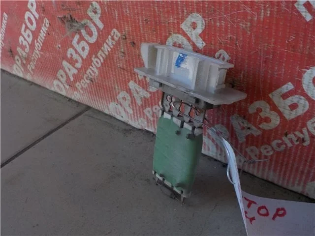 Реостат отопителя Nissan Almera 2015 2330044A0B G15 K4MA490