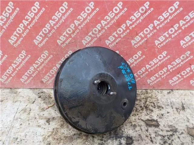 Вакуумный усилитель тормоза Ford Focus 2004 1882889 DBW EYDC