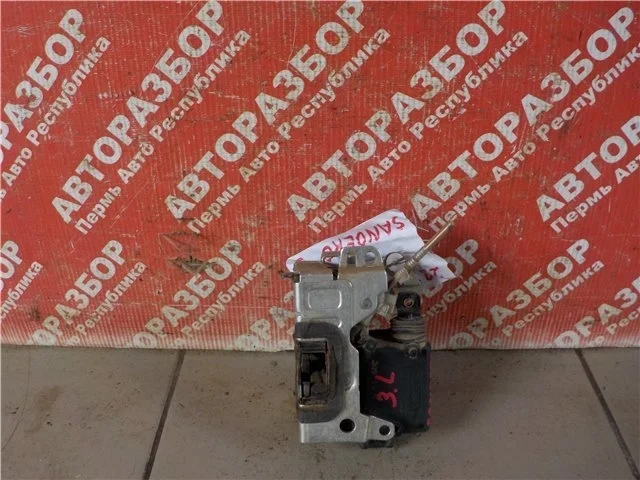 Замок двери Renault Sandero 2010 8200735248 BS12 K7JA710, задний левый