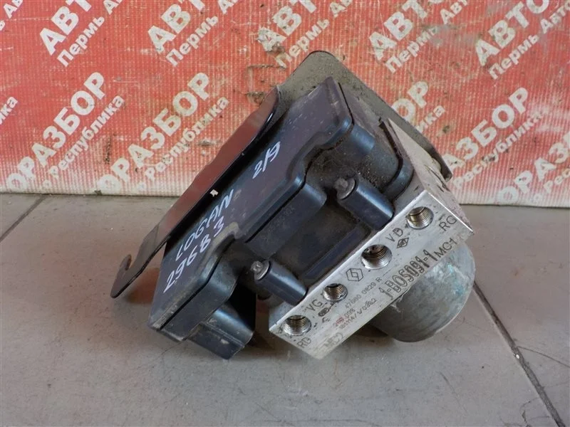 Блок АБС Renault Logan 2018 476600829R L8MV K7M812