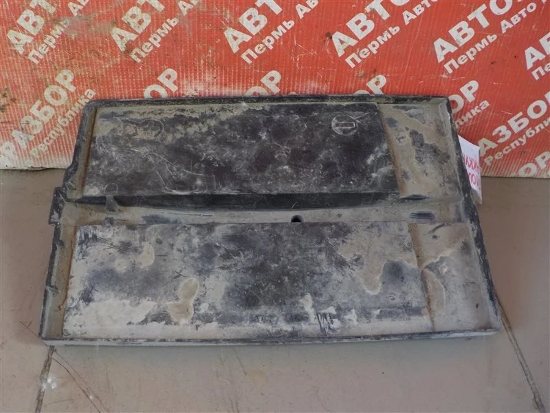 Площадка АКБ Renault Logan 2018 648947133R L8MV K7M812