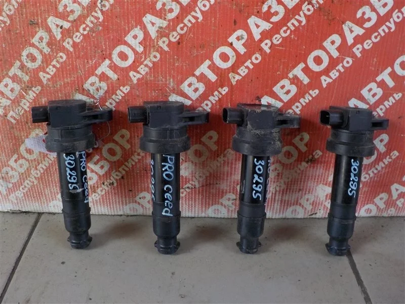 Катушка зажигания Kia Ceed 2008 273012B000 ХЭТЧБЕК (S2 3 ДВЕРИ) G4FC 8Z035369