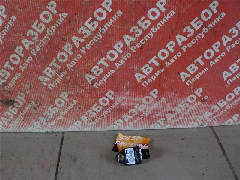 Датчик удара Kia Ceed 2008 959202H000 ХЭТЧБЕК (S2 3 ДВЕРИ) G4FC 8Z035369, правый