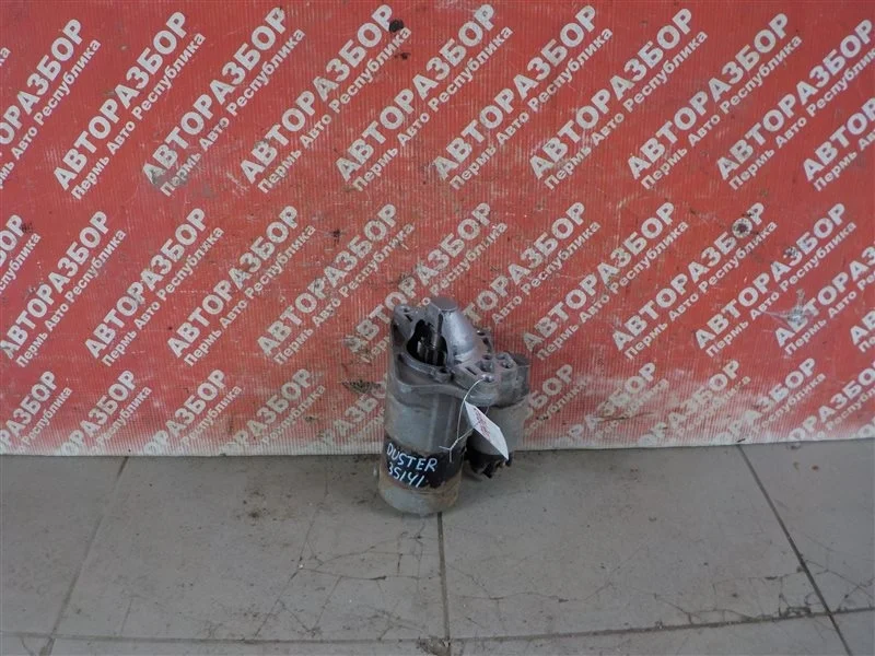 Стартер Renault Duster 2012 8200665520 K4MA606