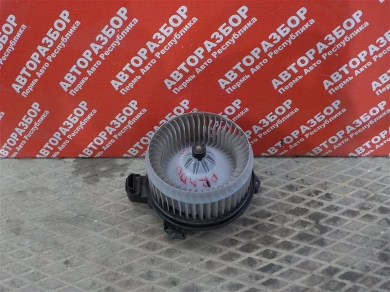 Моторчик печки Toyota Land Cruiser Prado 2009-2013 8710360400 150 3.0