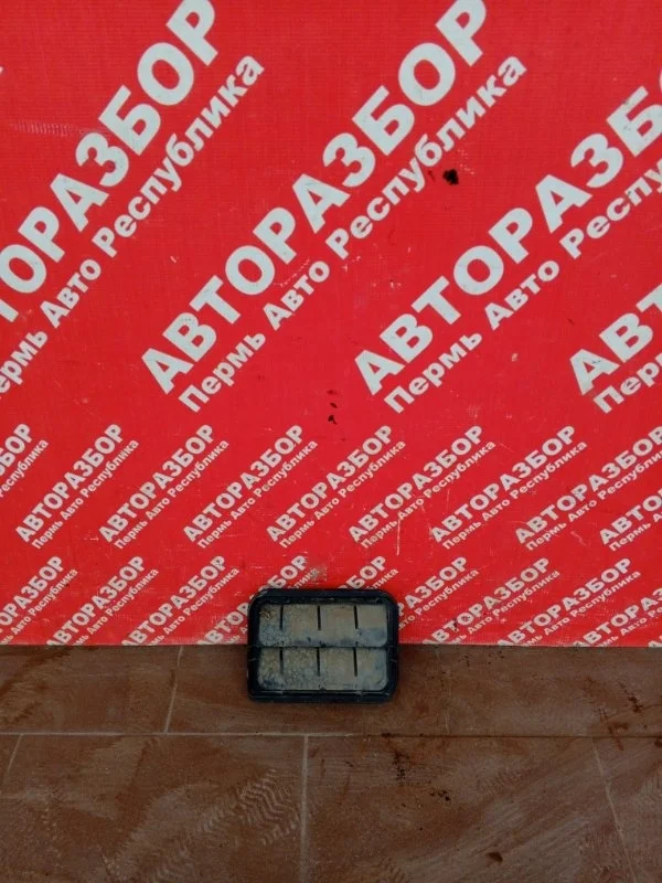 Вентиляционная решетка Lada Vesta 2018 7700838358 21129, левая