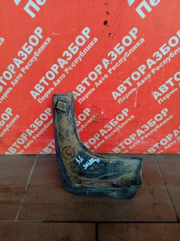 Брызговик Hyundai solaris 2014 868411R000 G4FC, задний левый