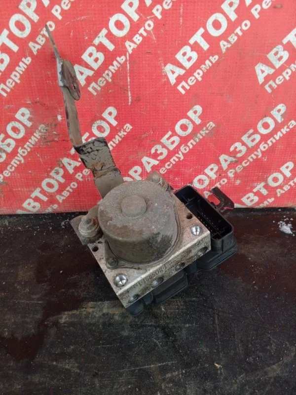 Насос ABS Renault Logan 2020 476600829R 2 K7MA812