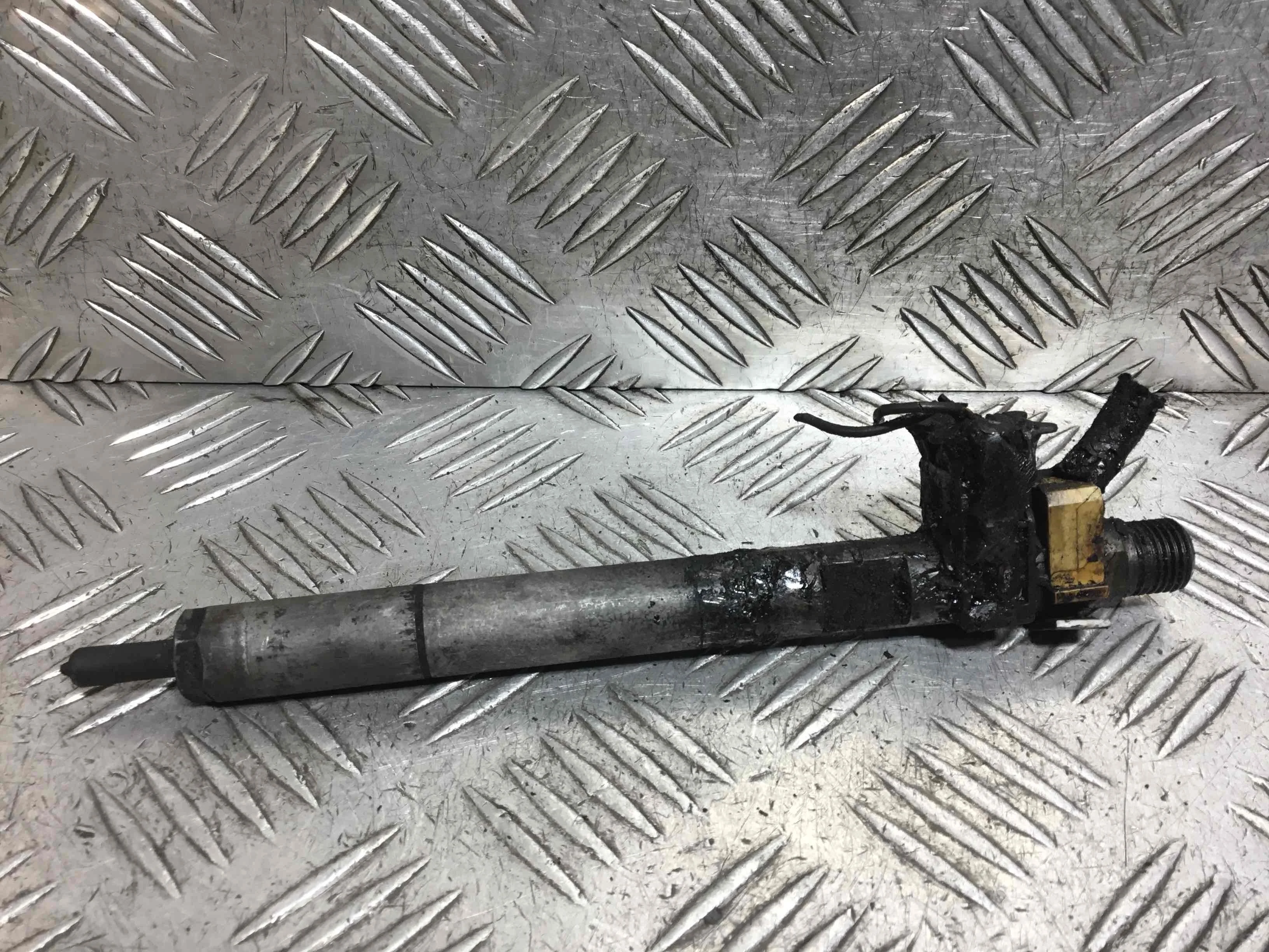 Форсунка Mercedes E-klasse E-klasse (W211) 2002 - 2009 дизель 2.2 CDI Автомат Седан