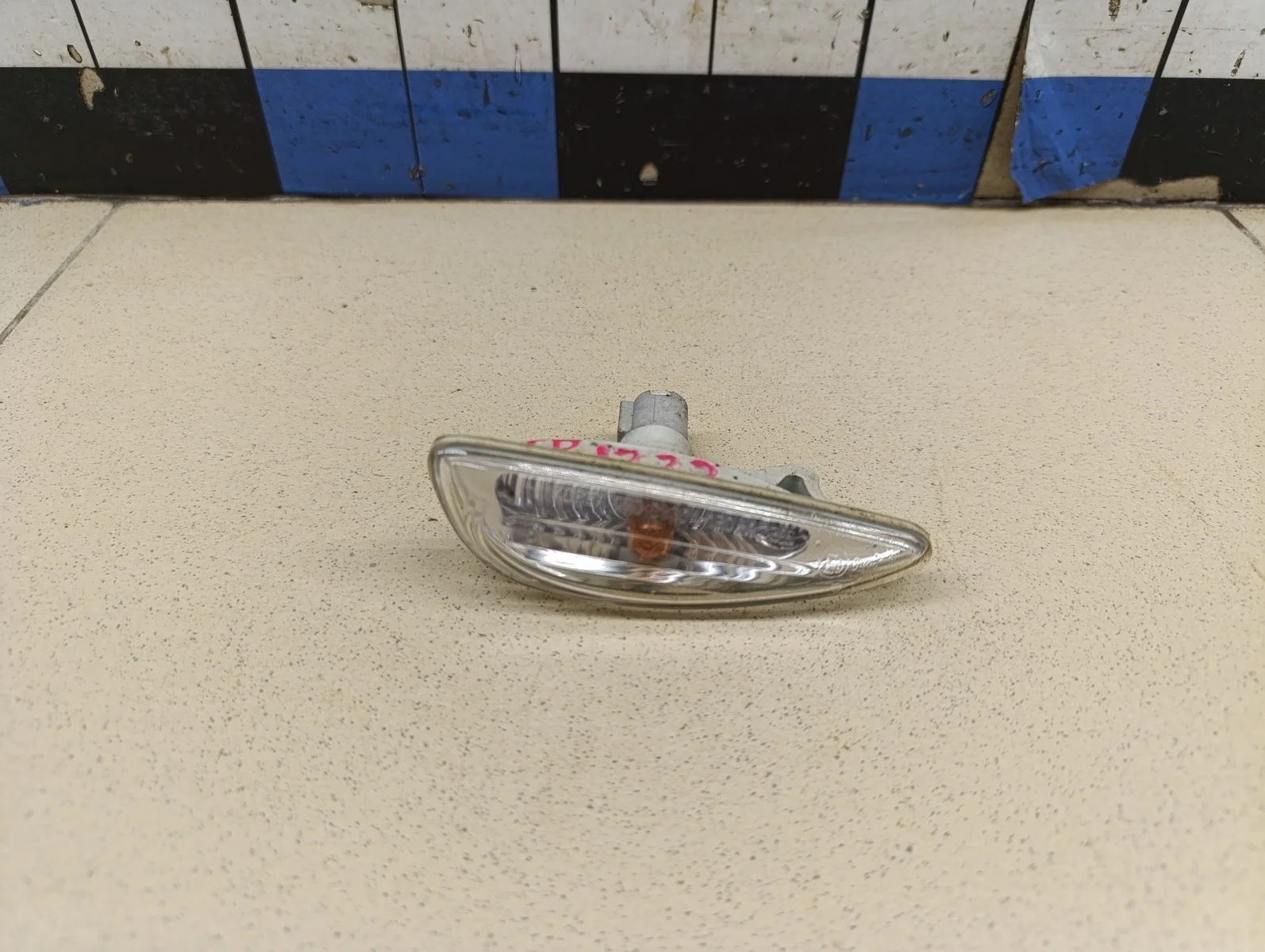 Повторитель на крыло правый Solaris 2010-2017