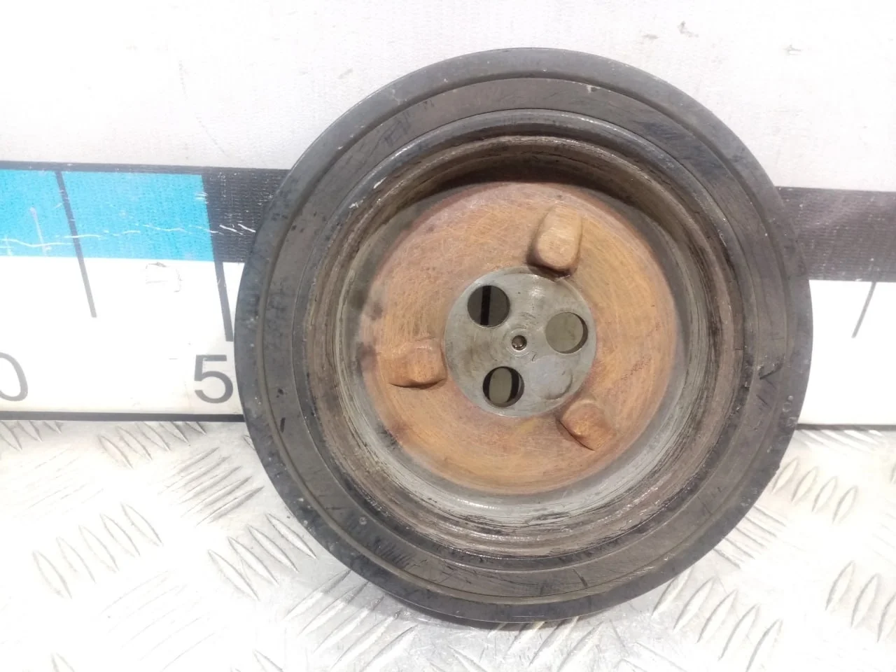 [Б/У] Шкив коленвала Transit Ducato Jumper - (Состояние: незначительные трещины в резине) [ХОРОШЕЕ] [Код: 00580074 ]