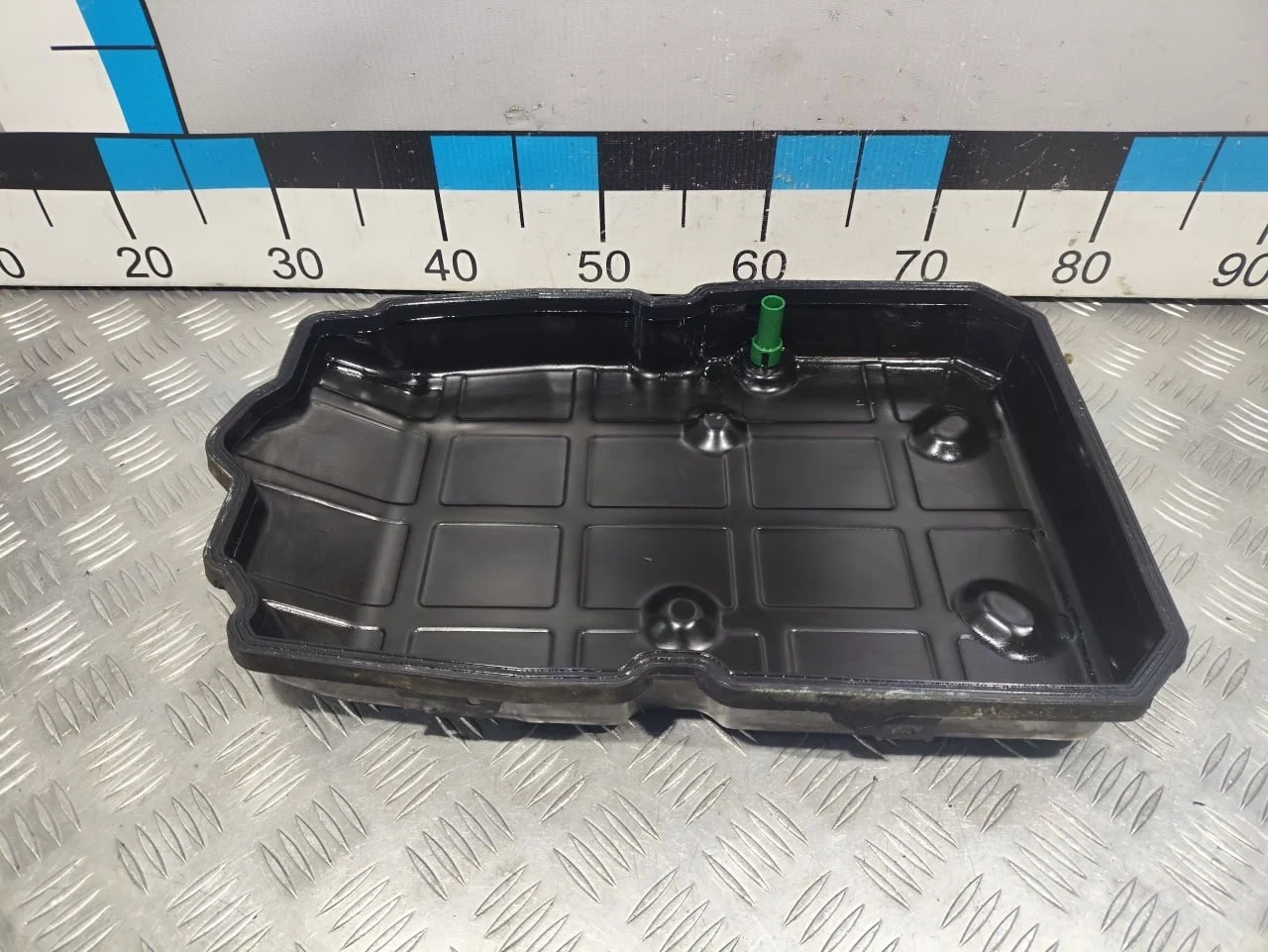 [Б/У] Масляный поддон акпп [Код: 00581690 ]