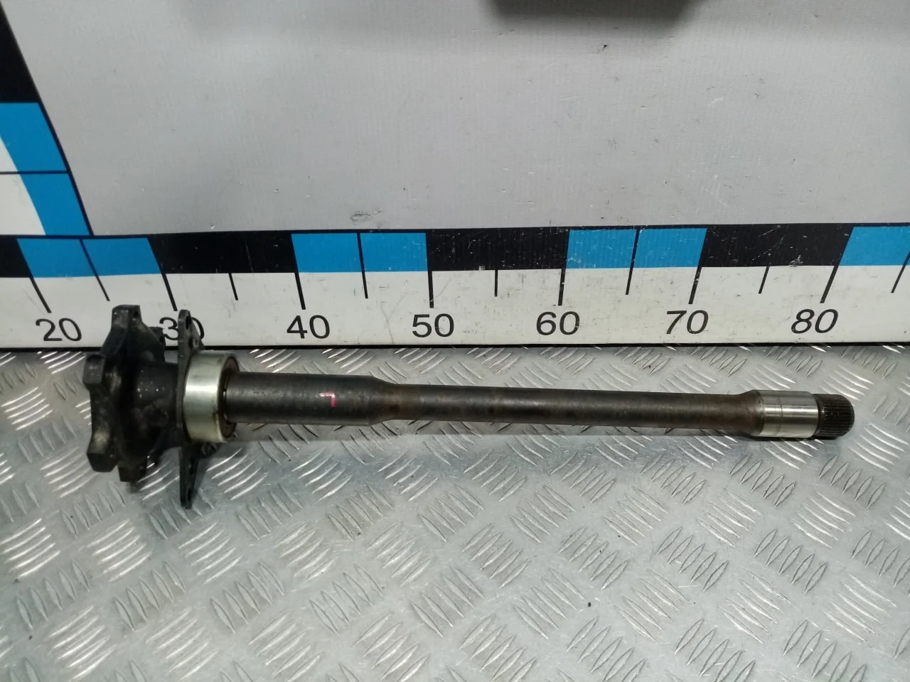 [Б/У] Вал промежуточный левый AUDI [Код: 00580855 ]