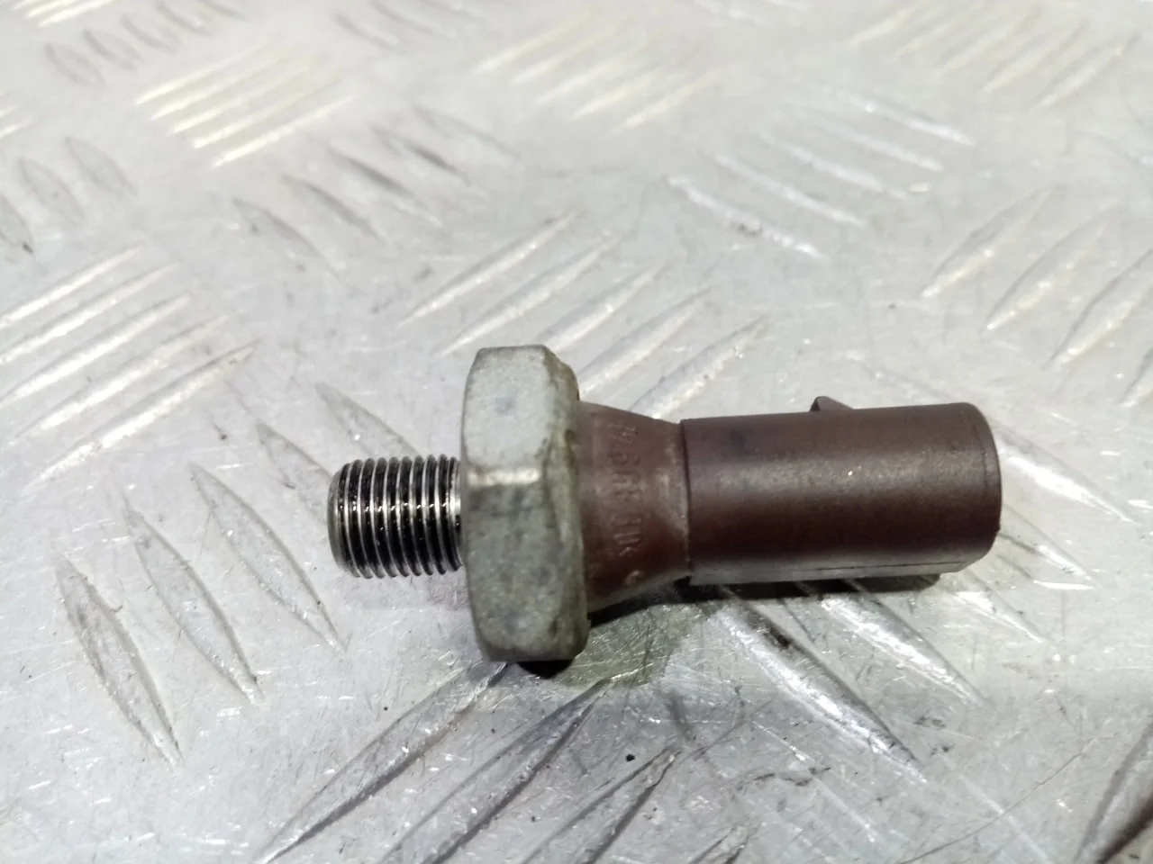 [Б/У] Датчик давления масла Vag [Код: 00581583 ]