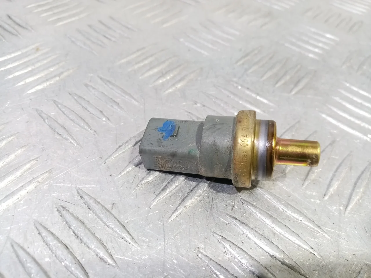 [Б/У] Датчик температуры охлаждающей жидкости [Код: 00581005 ]