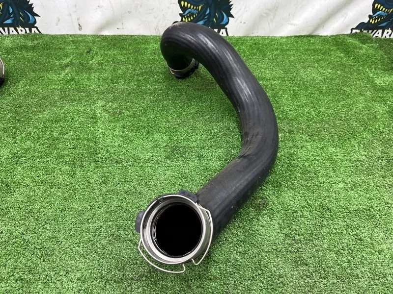 Патрубок интеркулера Mercedes-Benz C-class 2011 A2045282682 W204 271.860