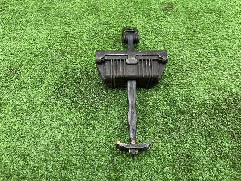 Ограничитель двери BMW X3 2005 41527176802 E83 M54B25, задний