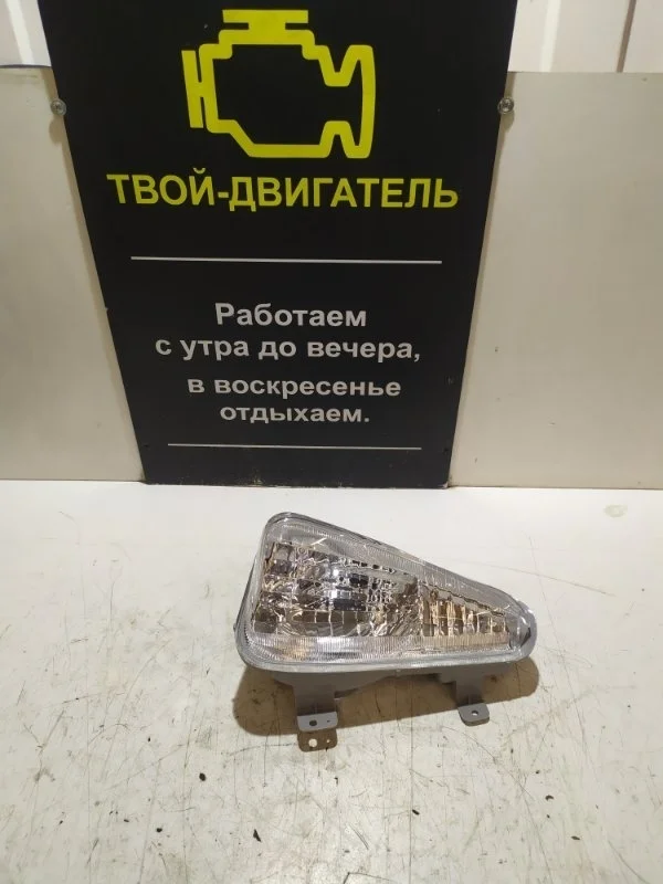 Поворотник Toyota Camry 2017 XV50