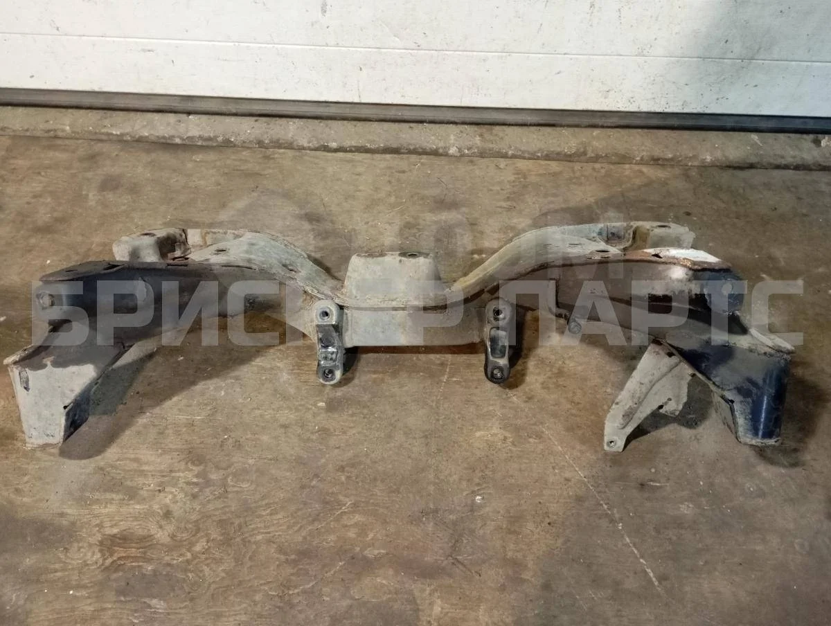 Подрамник передний Митсубиси Каризма I  рестайлинг