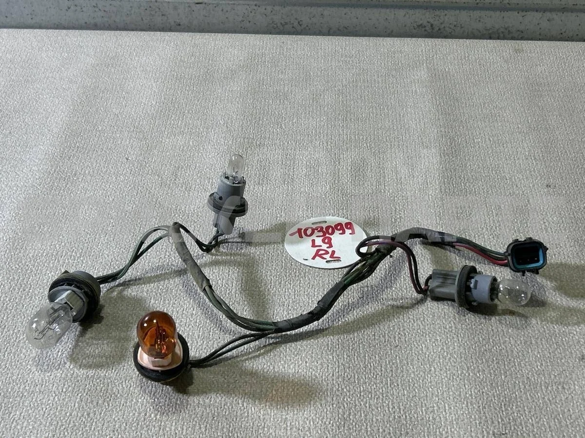 Проводка левого фонаря Митсубиси Лансер 9  CS рестайлинг