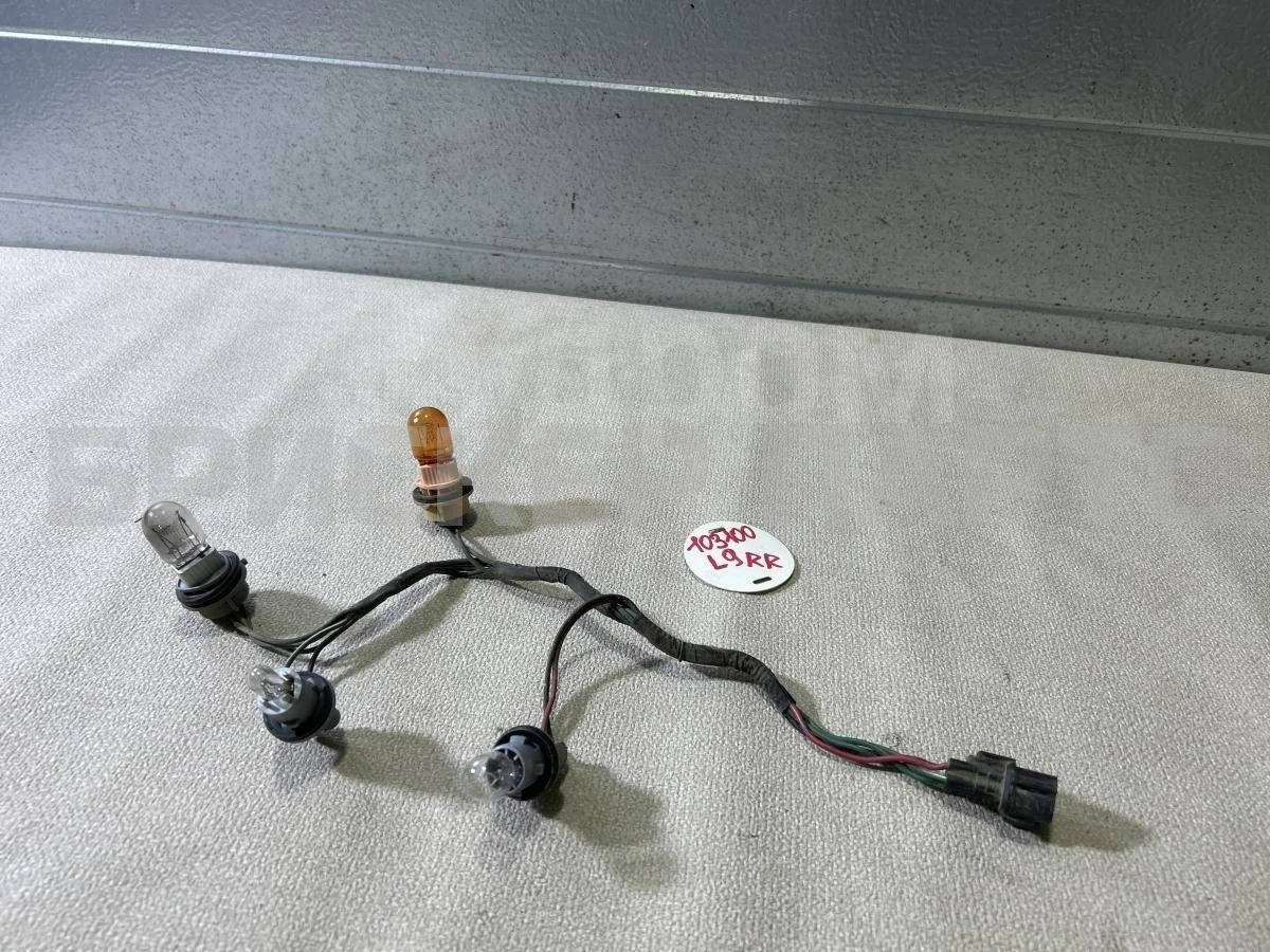 Проводка заднего фонаря Митсубиси Лансер 9  CS рестайлинг