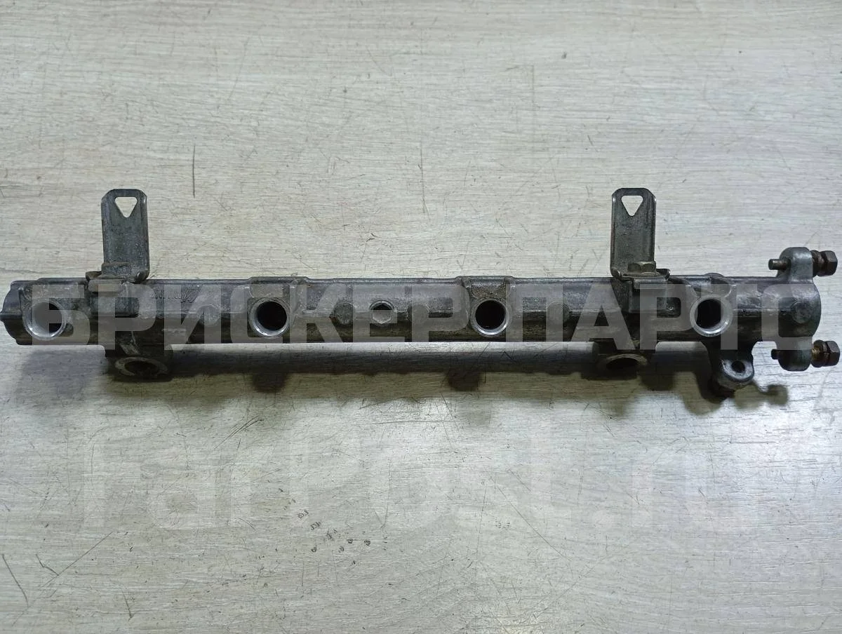 Рампа топливная Митсубиси Лансер 9  CS рестайлинг