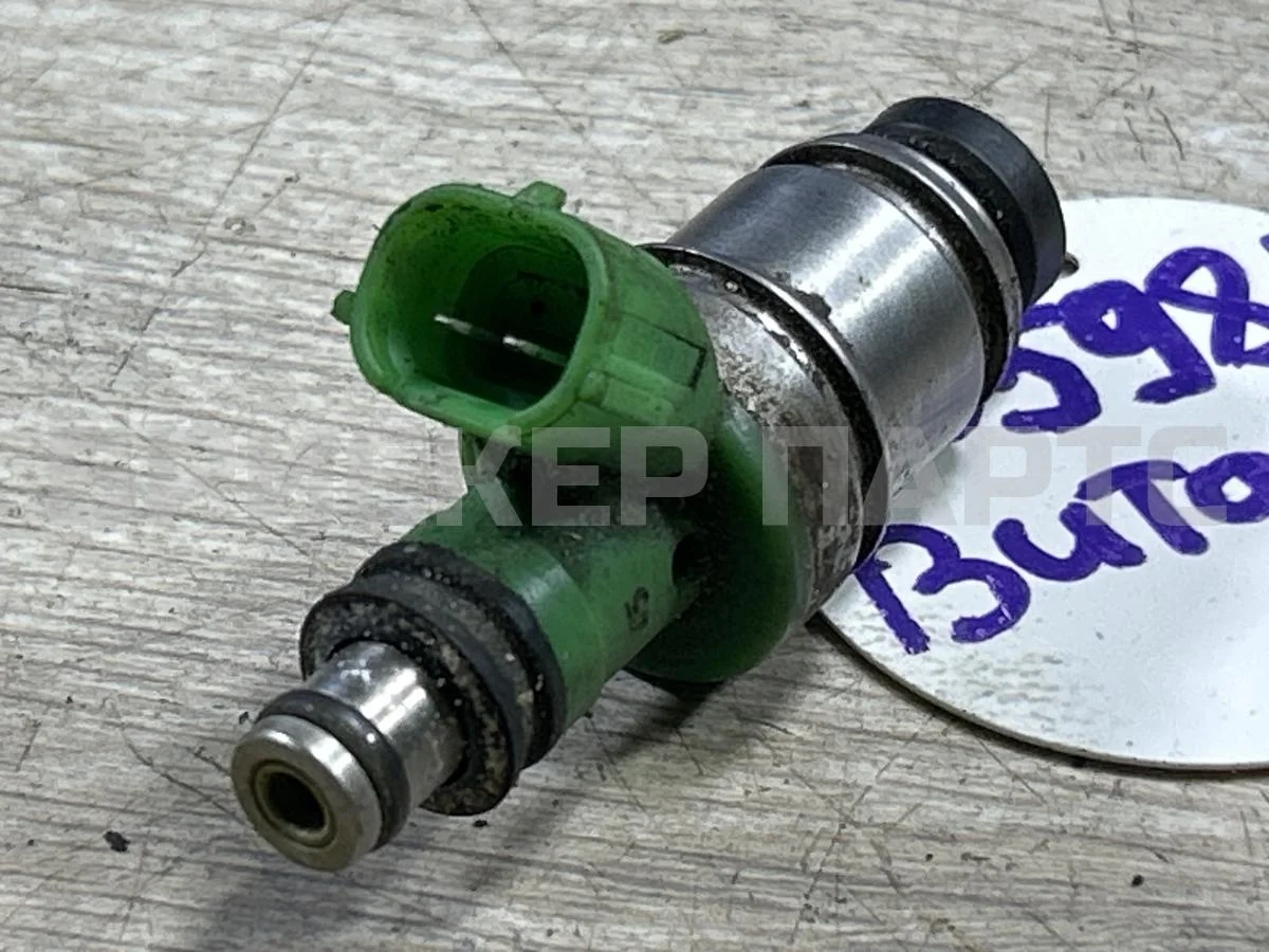 Форсунка топливная бензиновая Сузуки Гранд Витара 1