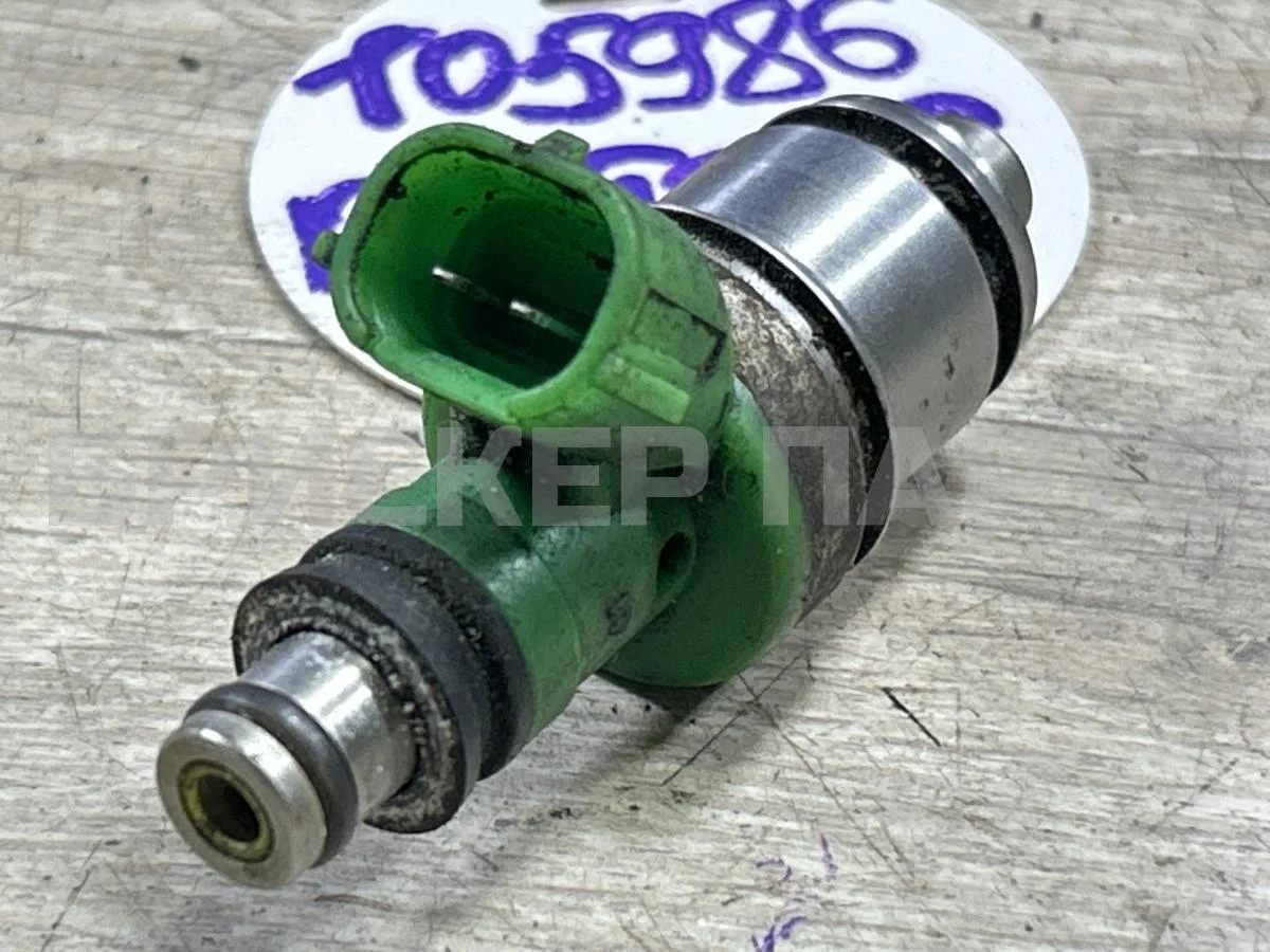 Форсунка топливная бензиновая Сузуки Гранд Витара 1