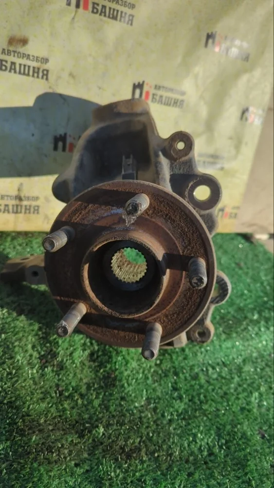 Кулак поворотный Ford Focus 2012 1702854 3, передний правый