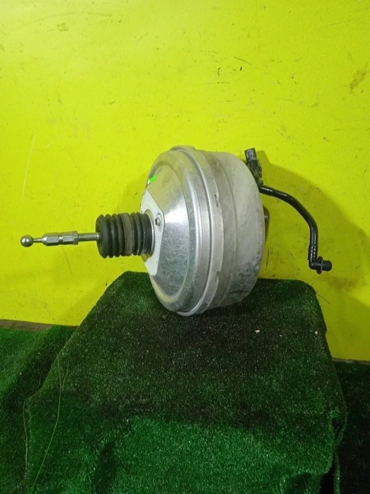 Вакуумник тормозной Audi Q7 2016 4M0612107A 4M CREC