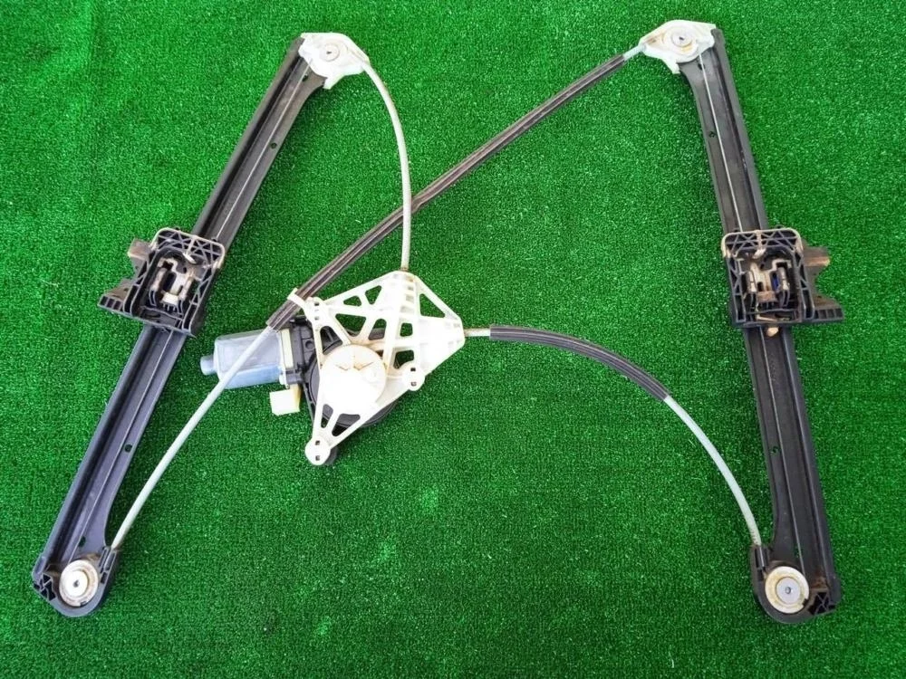 Стеклоподьемник Audi Q7 2016 4M0837461A 4M CREC, передний левый