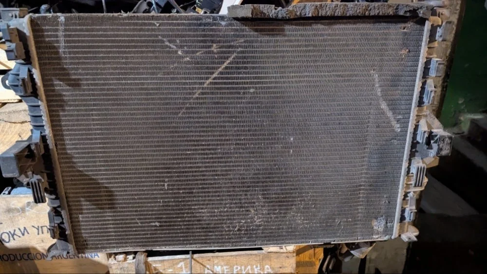 Радиатор охлаждения двс Ford Mondeo 1671775 4 2.5