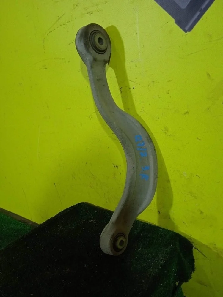 Рычаг поперечный Audi Q7 2016 4M0505398P 4M CREC, задний правый