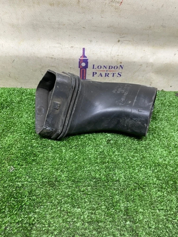 Воздуховод BMW X1 20dX 2009 E84