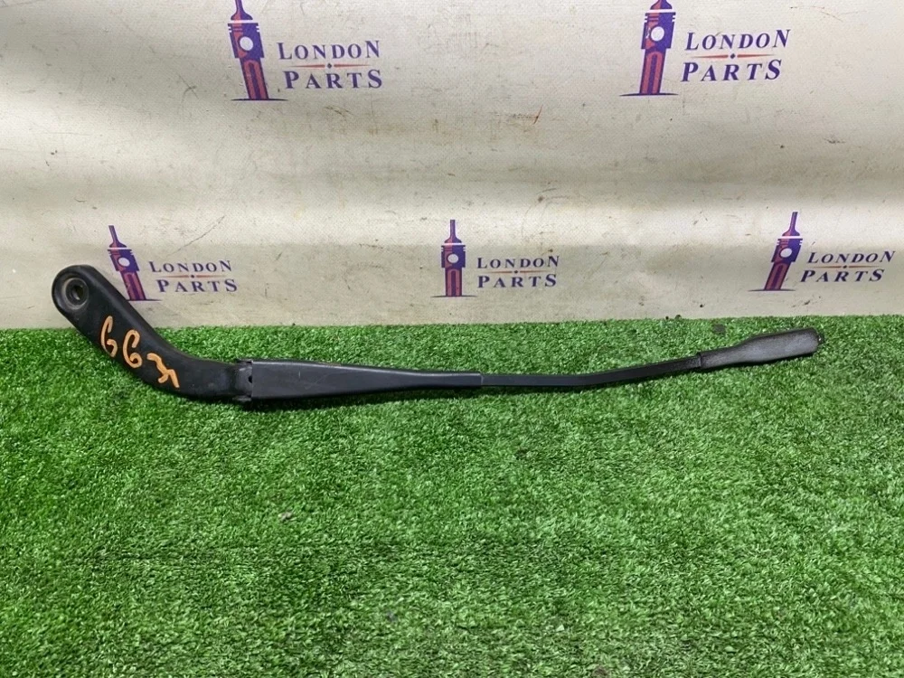 Поводок стеклоочистителя BMW F30