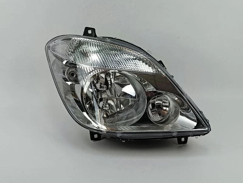 Фара Mercedes-Benz Sprinter W906