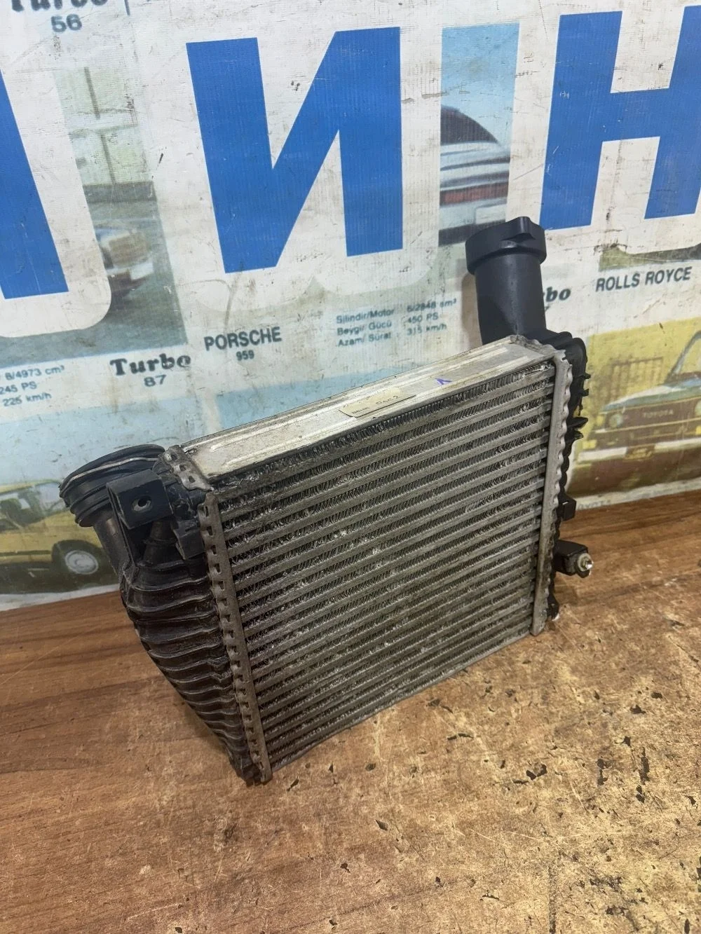 Интеркулер оригинал левый Порше Кайен 1 пок 4.5