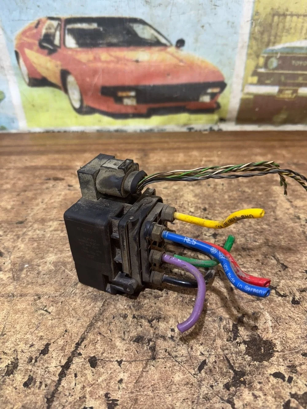 Блок клапанов подвески Порше Кайен 1 пок