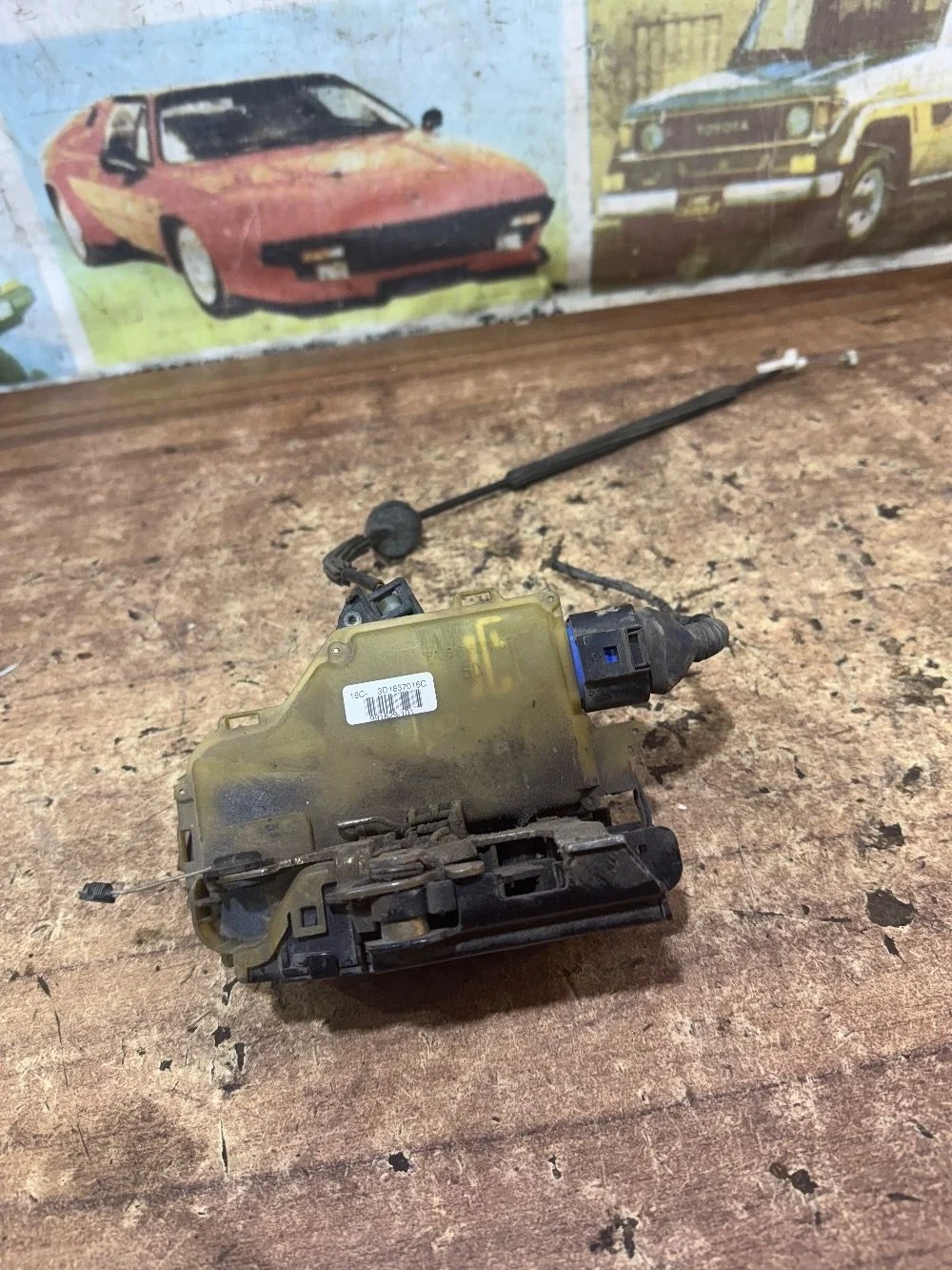 Замок двери передней правой Порше Кайен 1 пок