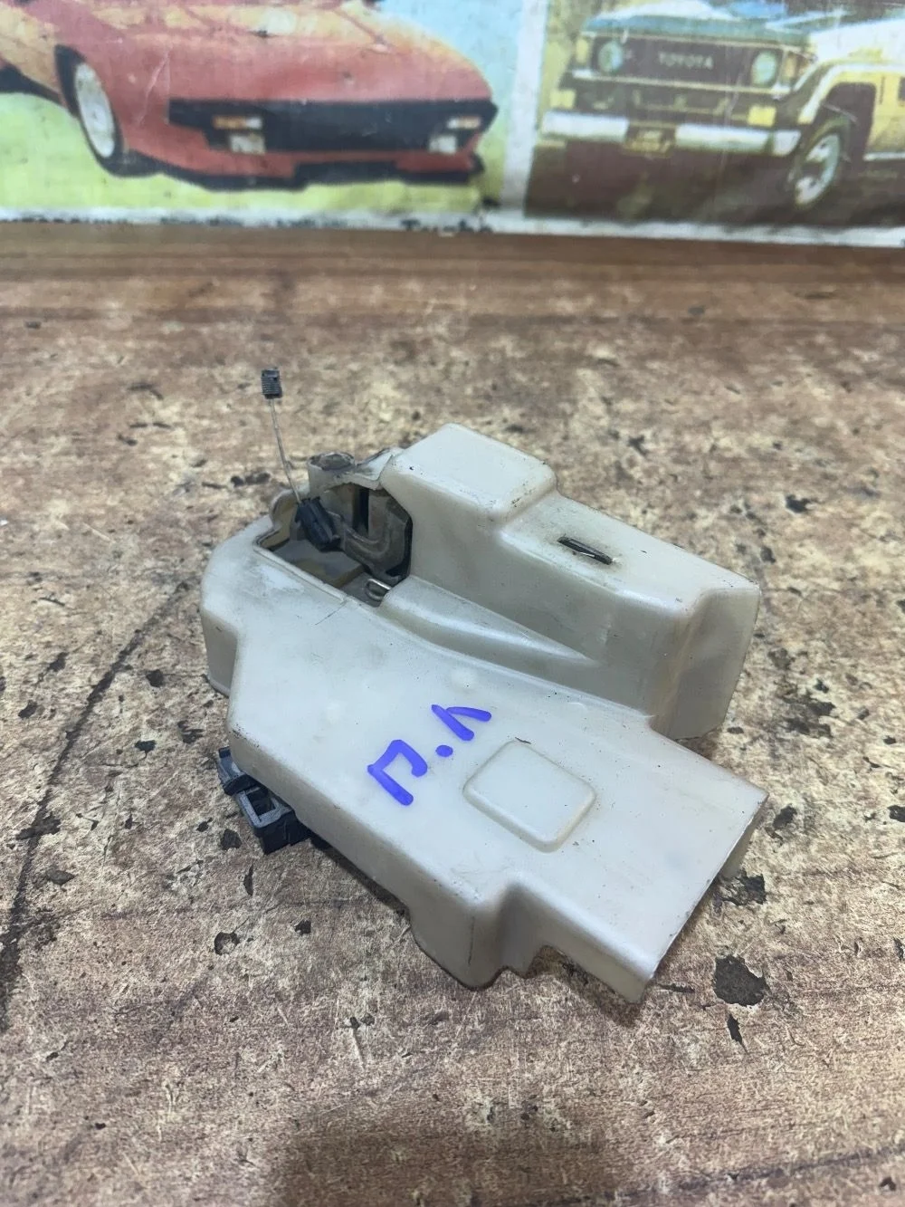 Замок двери передний левый Порше Кайен 1 пок